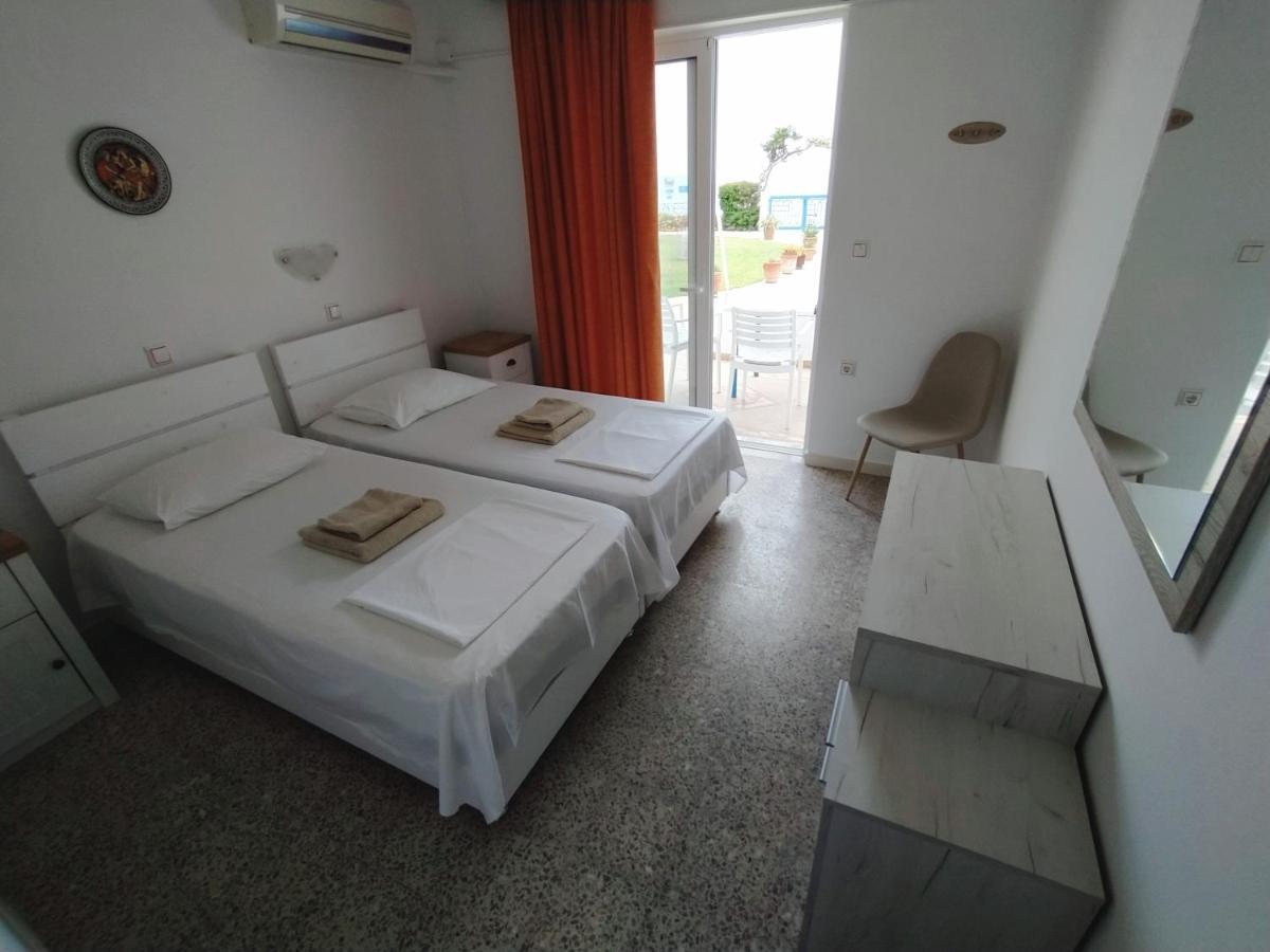 Antonios Apartments Stegna อาร์คานเยโลส ภายนอก รูปภาพ